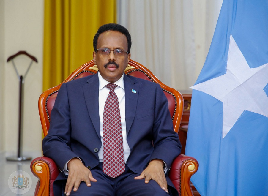 Farmaajo oo weeraray Xasan Sheekh.jpg